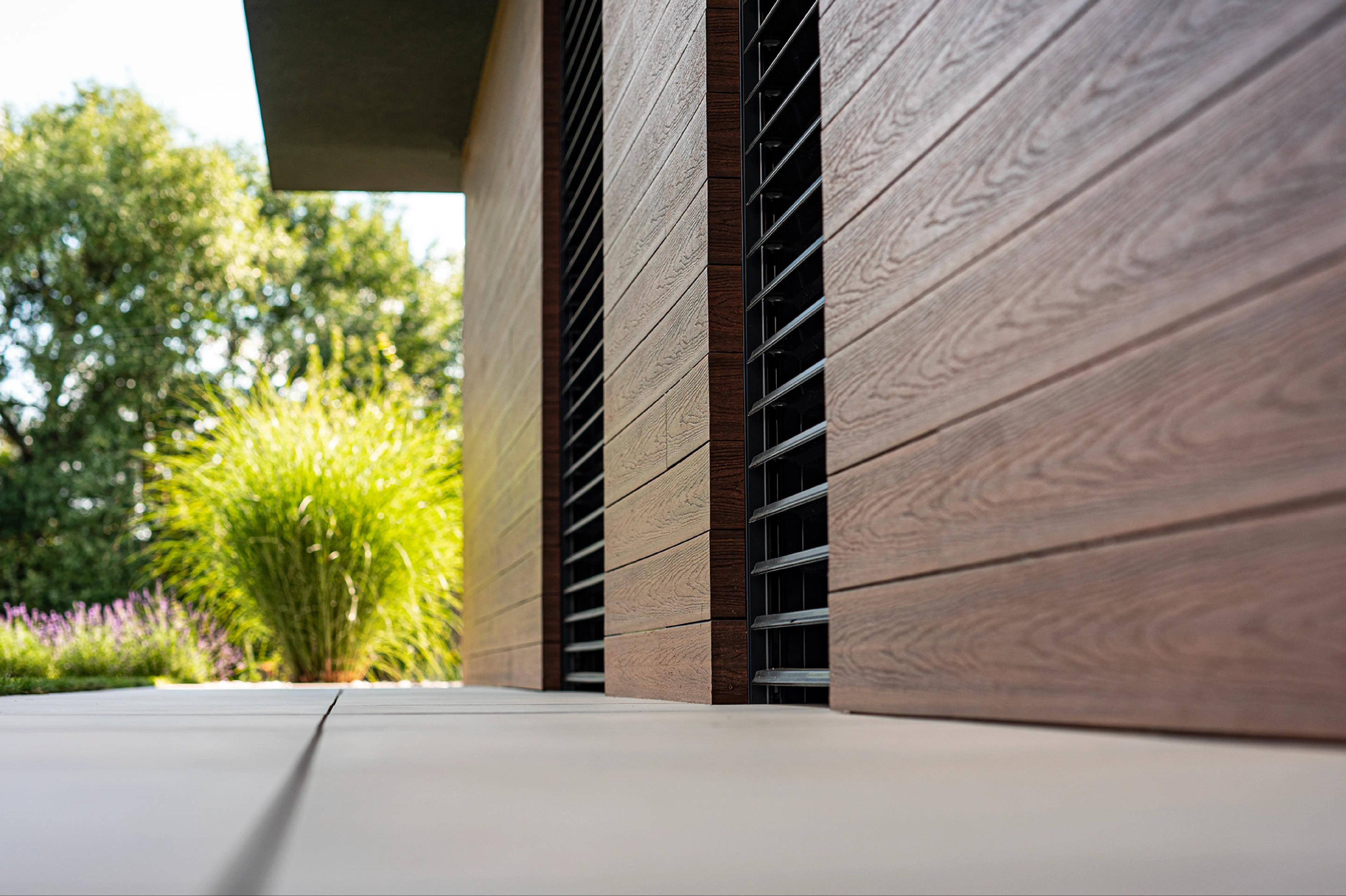 Anti-slip wpc decking around a swimming pool